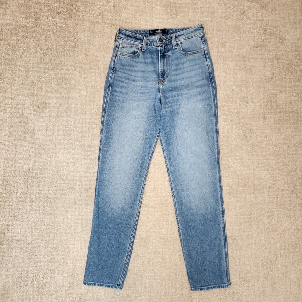 Hollister Ultra Highrise Mom Jeans Women's Size 25"